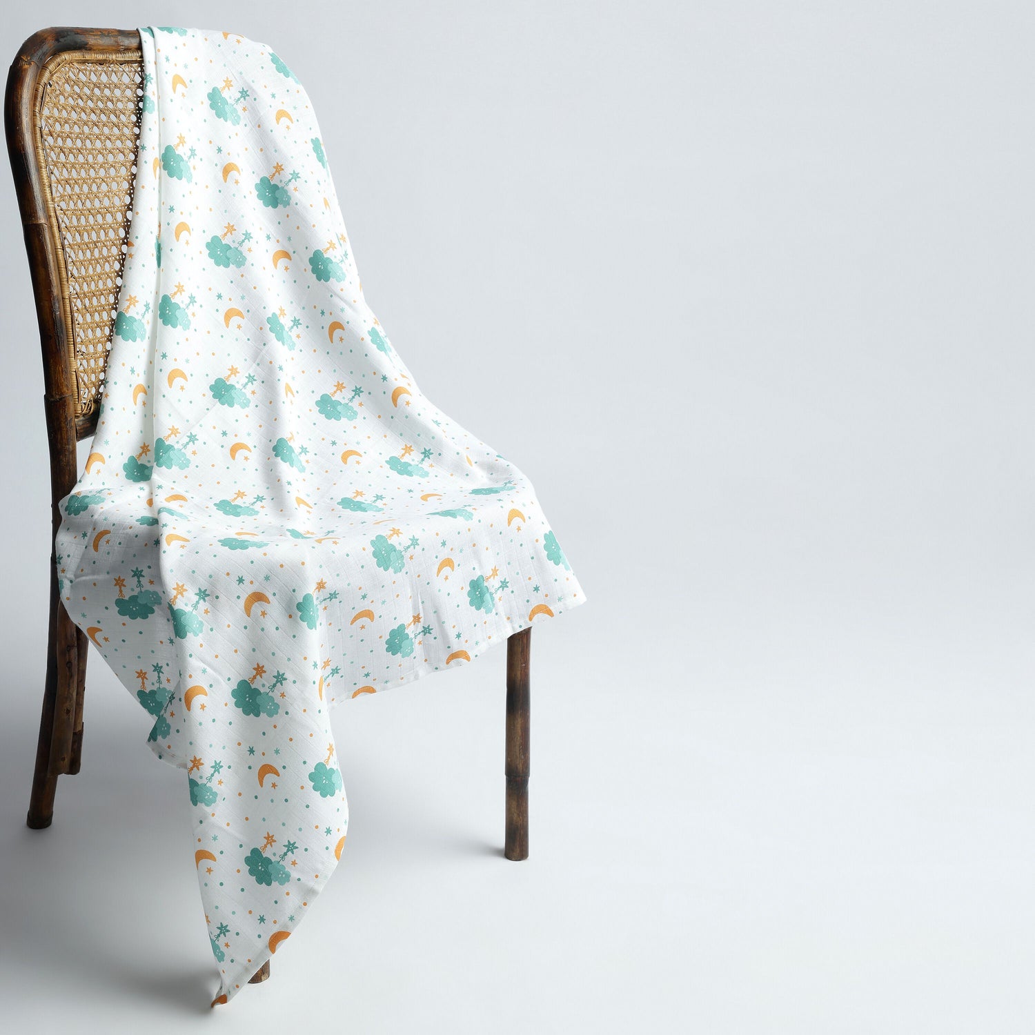 3 Pack Muslin Swaddle | Half Moon, Giraffe, Spikey