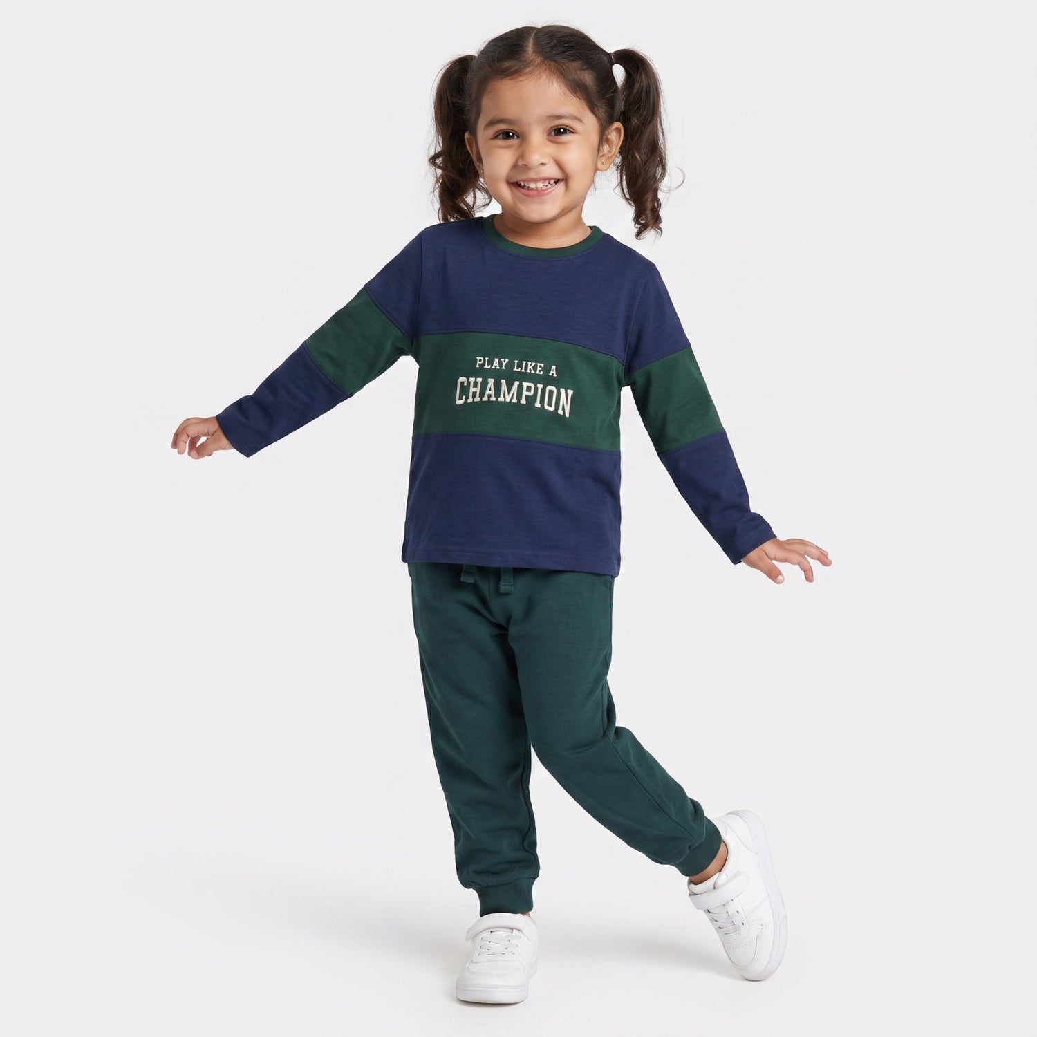 Full Sleeves Unisex T-Shirt & Joggers Set | Champion