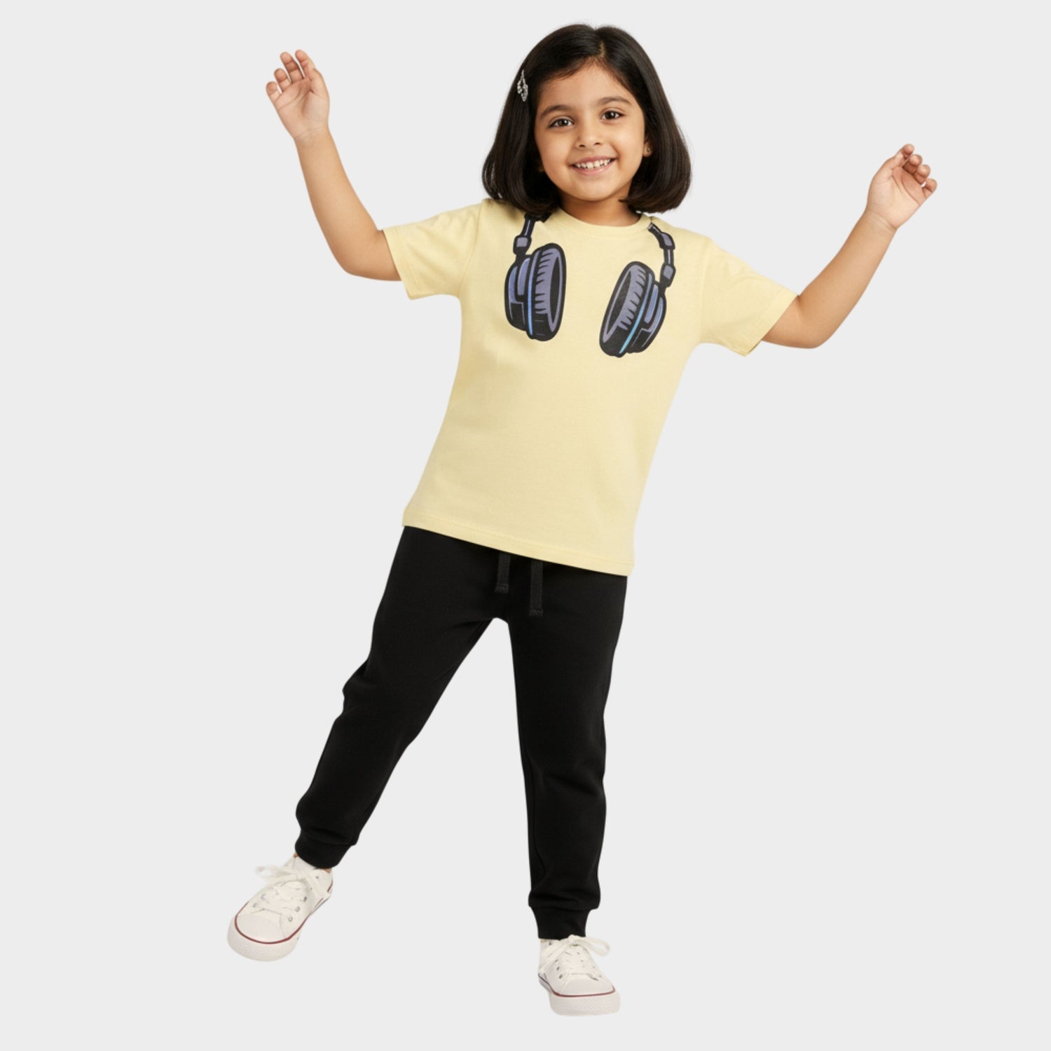 Half Sleeves Unisex T-Shirt & Joggers Set | Music Buddy