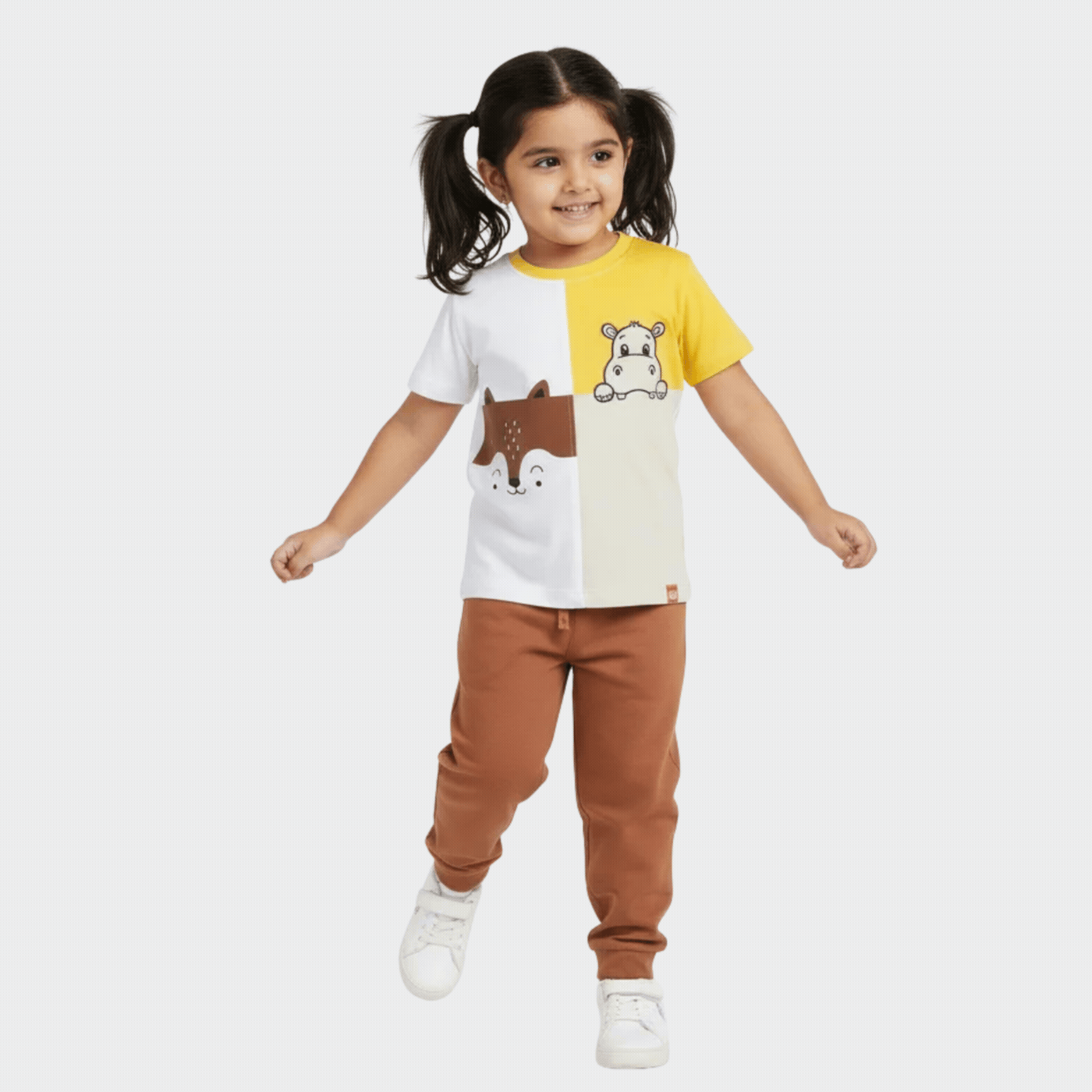 Half Sleeves Unisex T-Shirt & Joggers Set | Half And Half