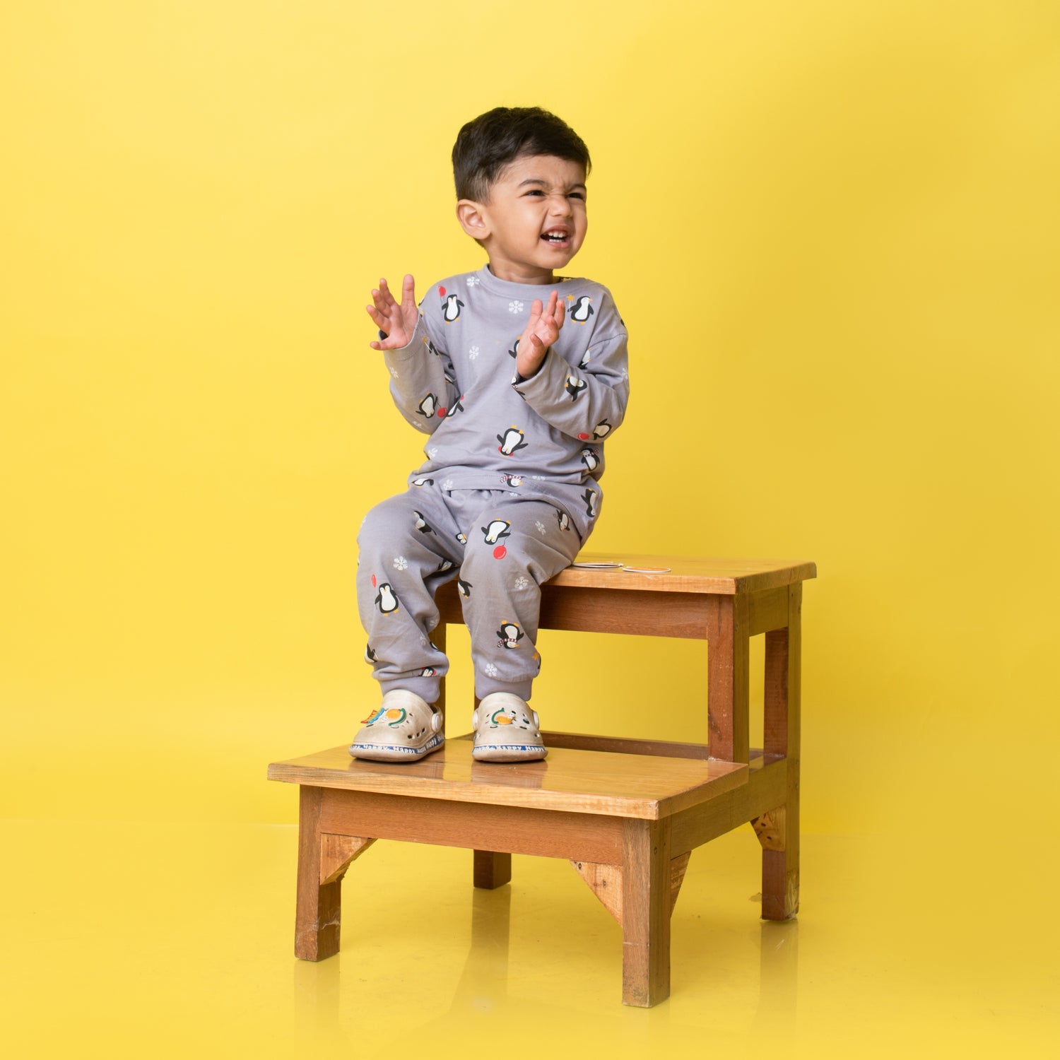 Full Sleeves Unisex Co-ord Set | Party Penguin
